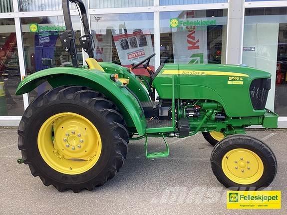 John Deere 5055E Трактори