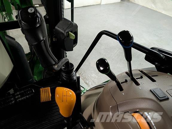 John Deere 5085M Трактори