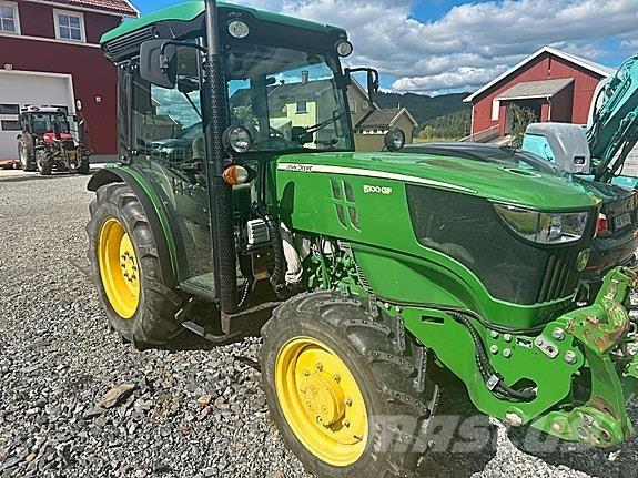 John Deere 5100GF Трактори