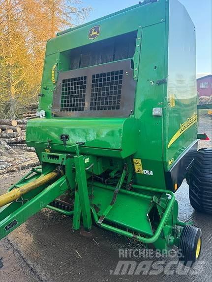 John Deere 582 Сламопреси за кръгли бали

