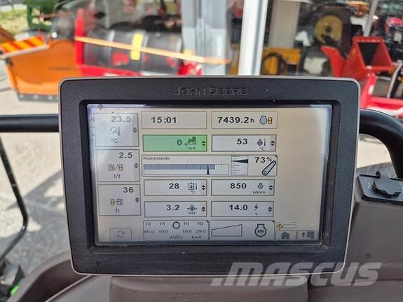 John Deere 6125R Трактори