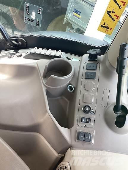 John Deere 6130R Трактори