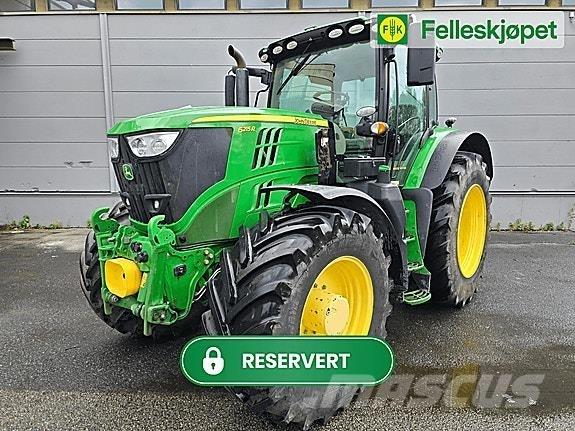John Deere 6215R Трактори