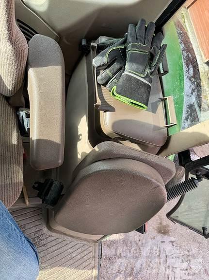 John Deere 6230 Трактори