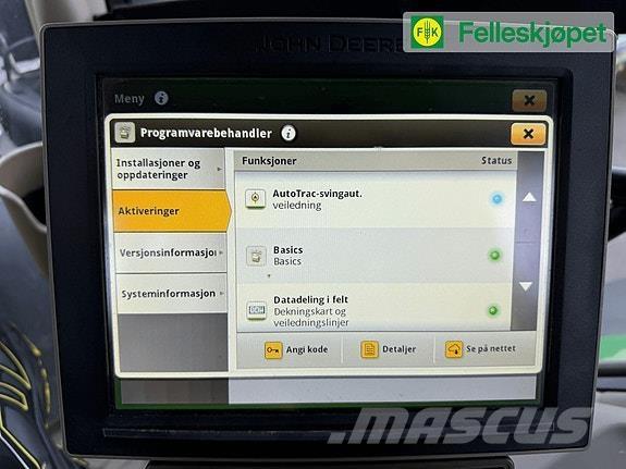 John Deere 6R 215 Трактори