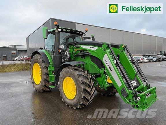 John Deere 6R 215 Трактори