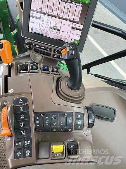 John Deere 6R150 Трактори