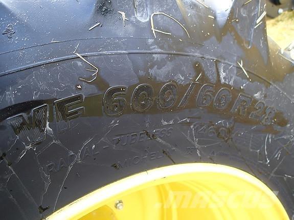 John Deere 6R150 Трактори