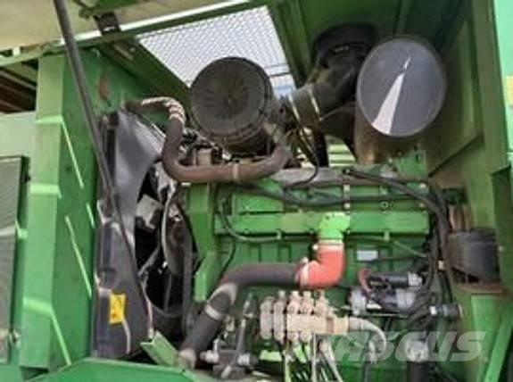 John Deere 7300 Друга техника за жънене на фураж