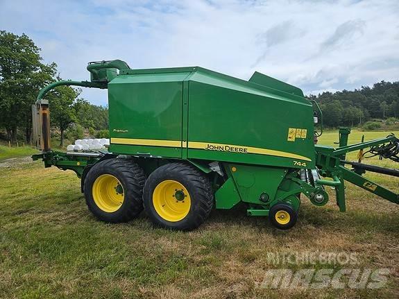 John Deere 744 Сламопреси за кръгли бали
