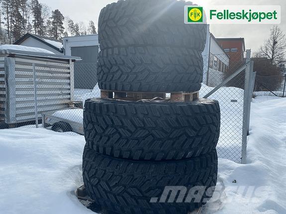 John Deere 7R Трактори