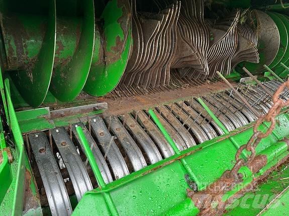 John Deere C440R Сламопреси за кръгли бали
