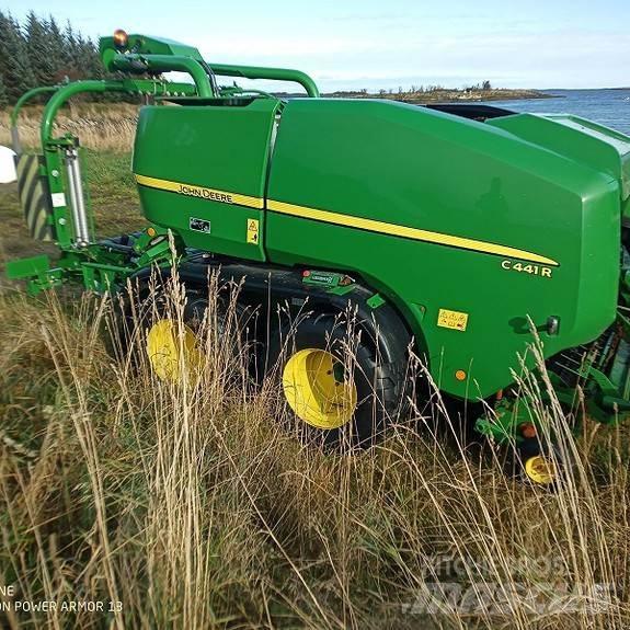John Deere C441R Сламопреси за кръгли бали
