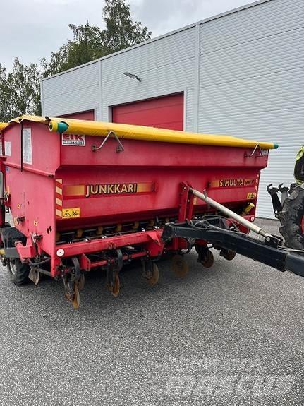 Junkkari 3000S Редосеялки