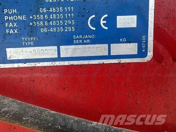 Junkkari KH 2500 Напоителни системи
