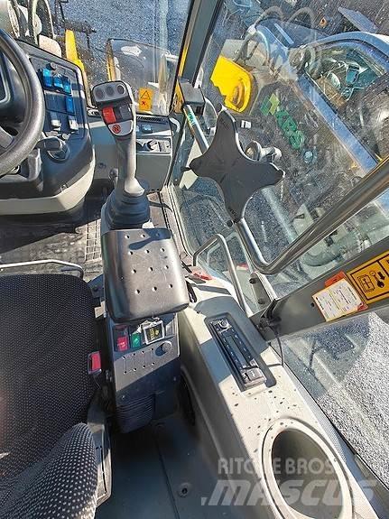 Kramer 8105 Колесни товарачи