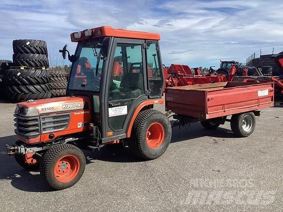 Kubota B2100 Трактори