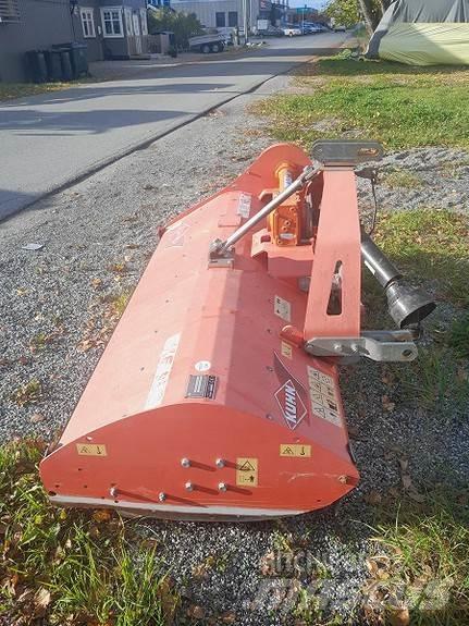 Kuhn BKE 180 Друга техника за жънене на фураж