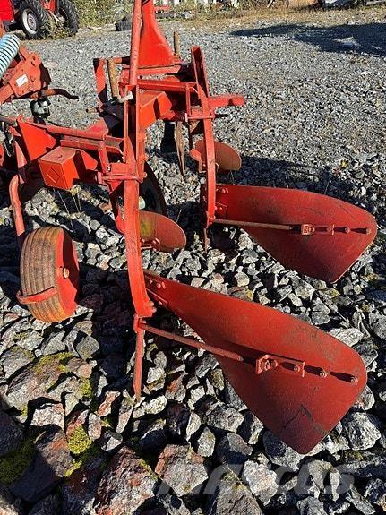 Kverneland 14 Стандартни плугове