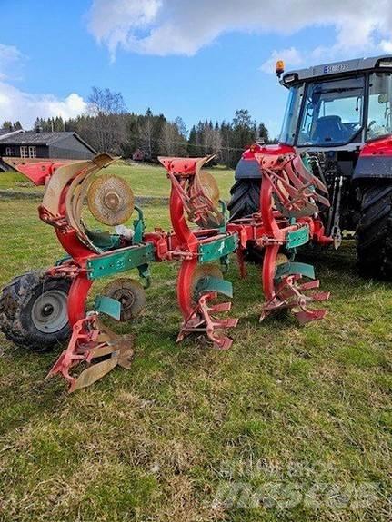 Kverneland 150S Реверсивни плугове