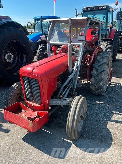 Massey Ferguson 35 Трактори