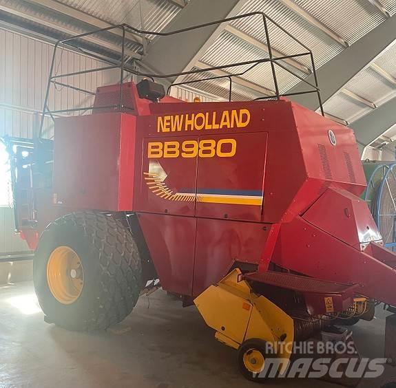 New Holland BB980 Сламопреси за кръгли бали
