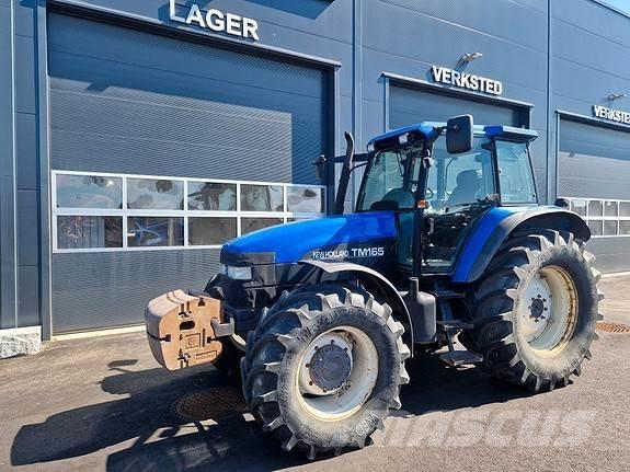 New Holland TM165 Трактори