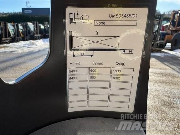 Nissan RG16M 47247 Дизелови камиони
