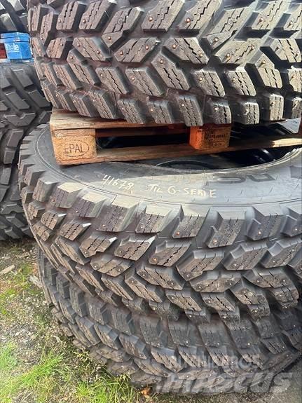 Nokian Hakkapelita Колелета/Гуми