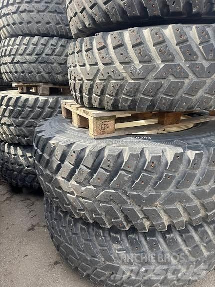 Nokian TRI 2 Колелета/Гуми