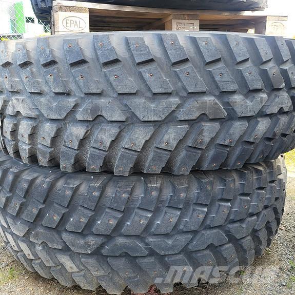 Nokian TRI 2 Колелета/Гуми