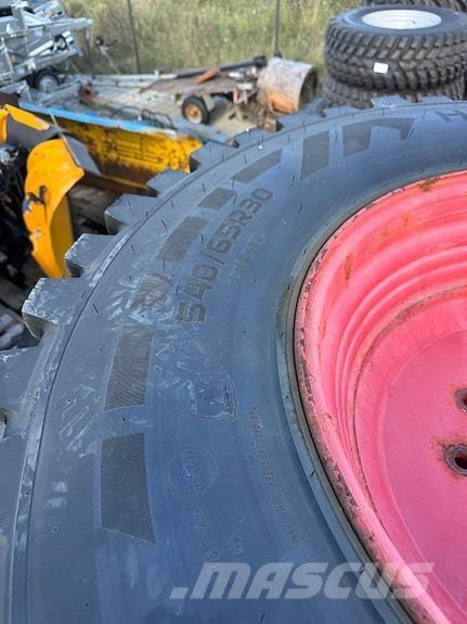 Nokian TRI 2 Други пътни машини и машини за сняг