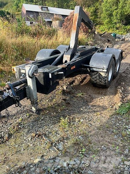 Palmse Trailer  Ремаркета за бали