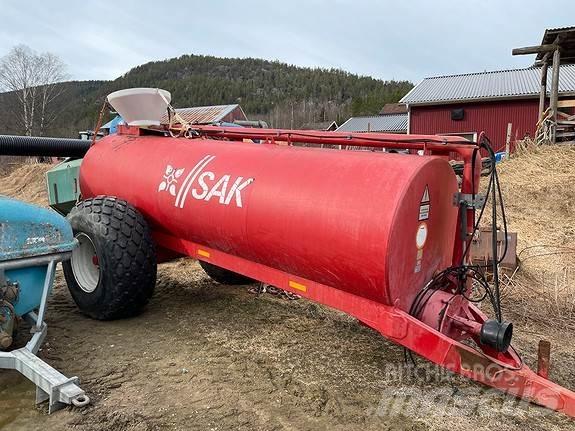 SAK 8000 Минерални приспособления за разширяване на струята