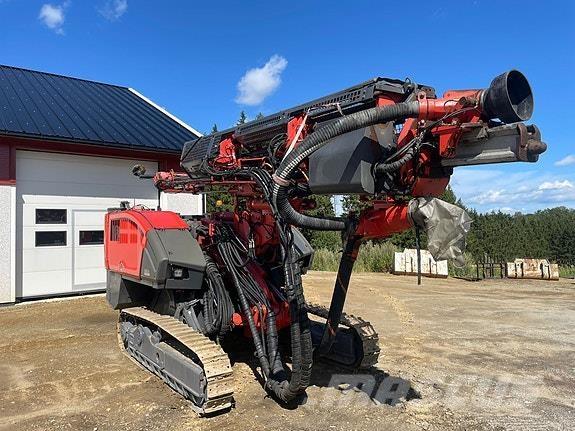 Sandvik DC 410 RI Апаратура за повърхностна редова сеидба