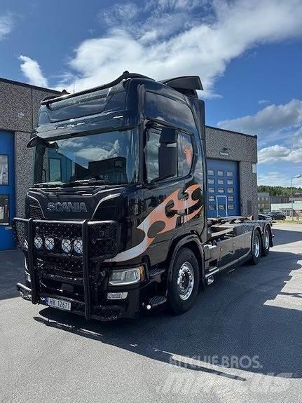 Scania R580LB6X4Nb Разглобяеми надстойки