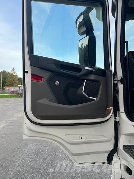 Scania R660 Каросерии