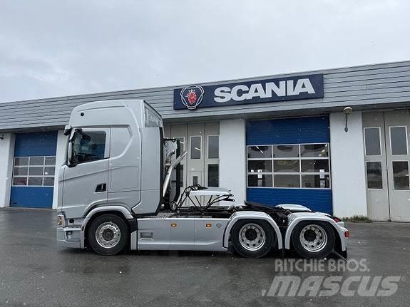 Scania S770 A6x4NB Влекачи