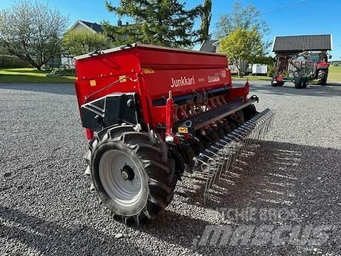 Simulta 2500LB Минерални приспособления за разширяване на струята