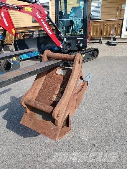 SMP S 50 ripper Други компоненти
