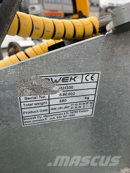 Snowek AH 330 Други пътни машини и машини за сняг