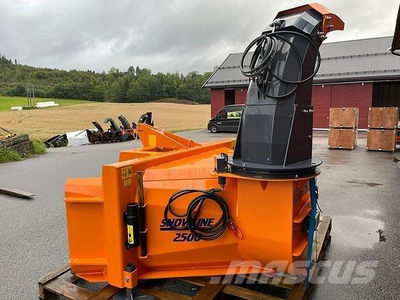 Snowline V-2500 Снегохвъргачки
