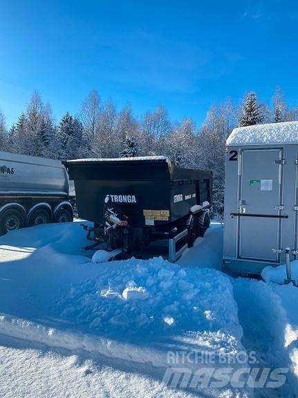 Stronga DL1000 Ремаркета за бали