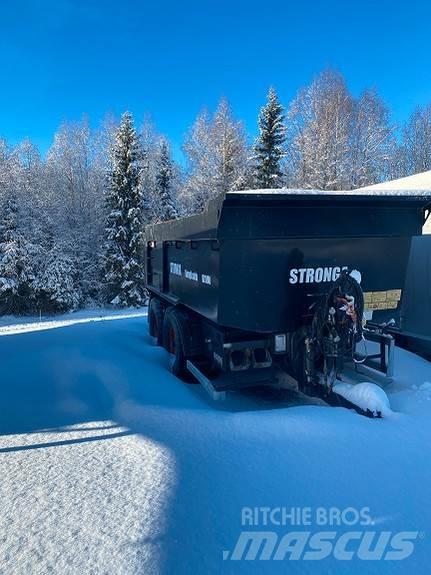 Stronga DL1000 Ремаркета за бали