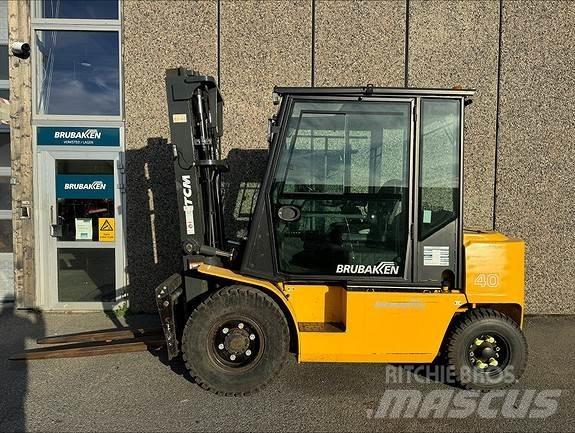TCM FD35 63183 Дизелови камиони