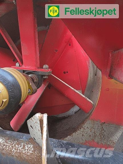 Tokvam 240 THS Снегохвъргачки
