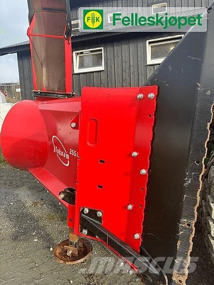 Tokvam 255HSV Снегохвъргачки
