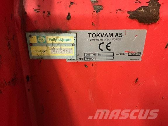 Tokvam 256 THS Big Снегохвъргачки
