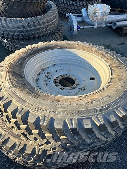  TRI Nokian Колелета/Гуми