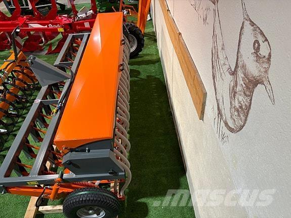 Underhaug UM7950 Редосеялки